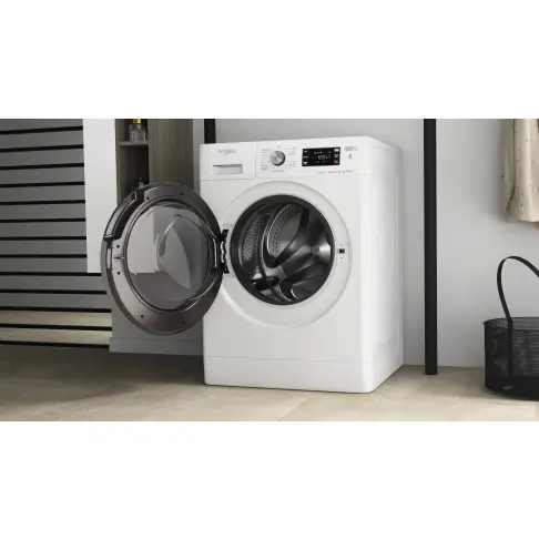 Lave-linge hublot WHIRLPOOL FFBD10469BSVFR - 3