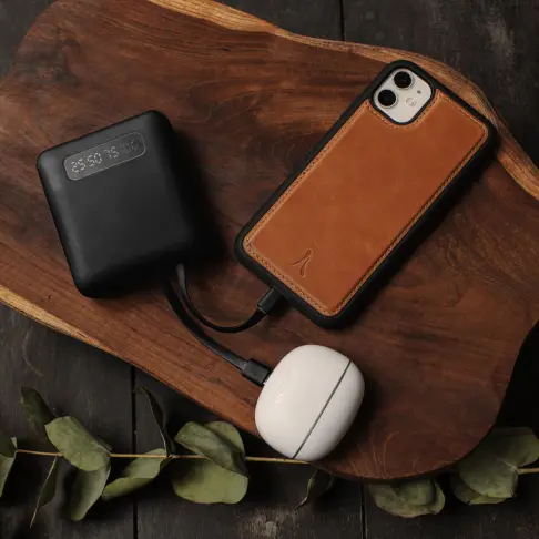 Chargeurs externes AKASHI ALTPB10CABLK - 2